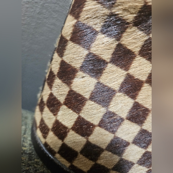 Louis Vuitton Impala Damier Sauvage - Picture 14 of 15